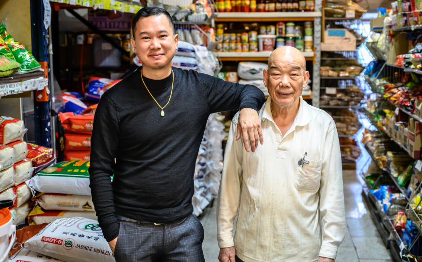 afbeelding van catering bijlmer food collective toko kai hing omoe